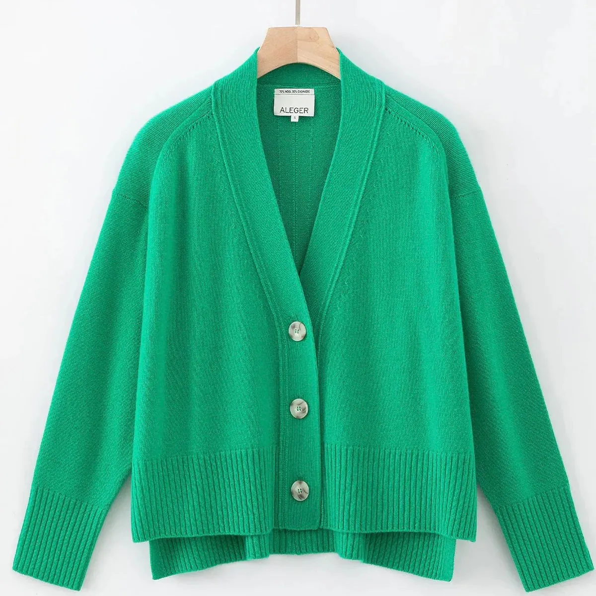 Aleger Cashmere Hi Low Boyfriend Cardigan in Kelly Green