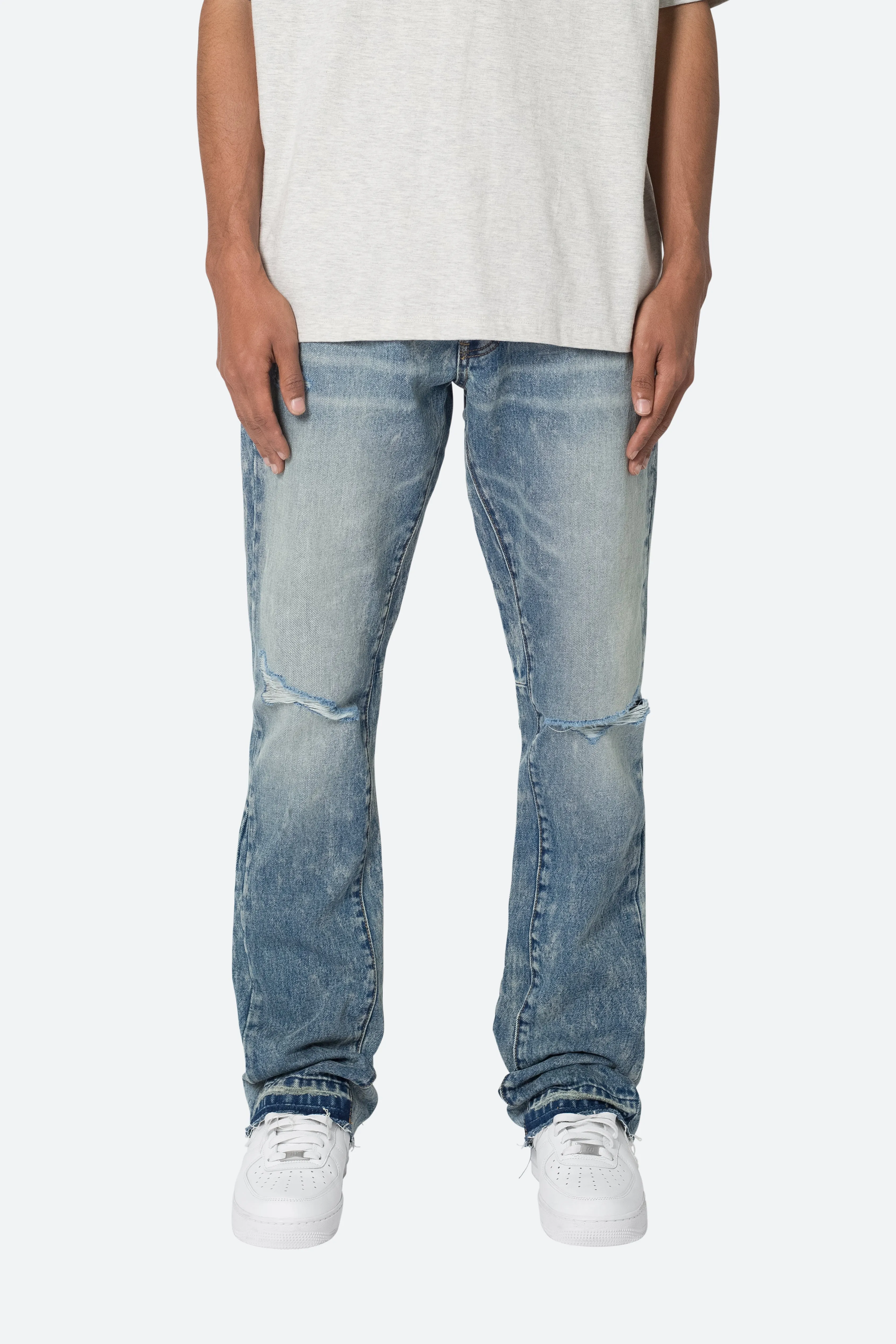 B615 Knee Hole Flare Denim - Blue