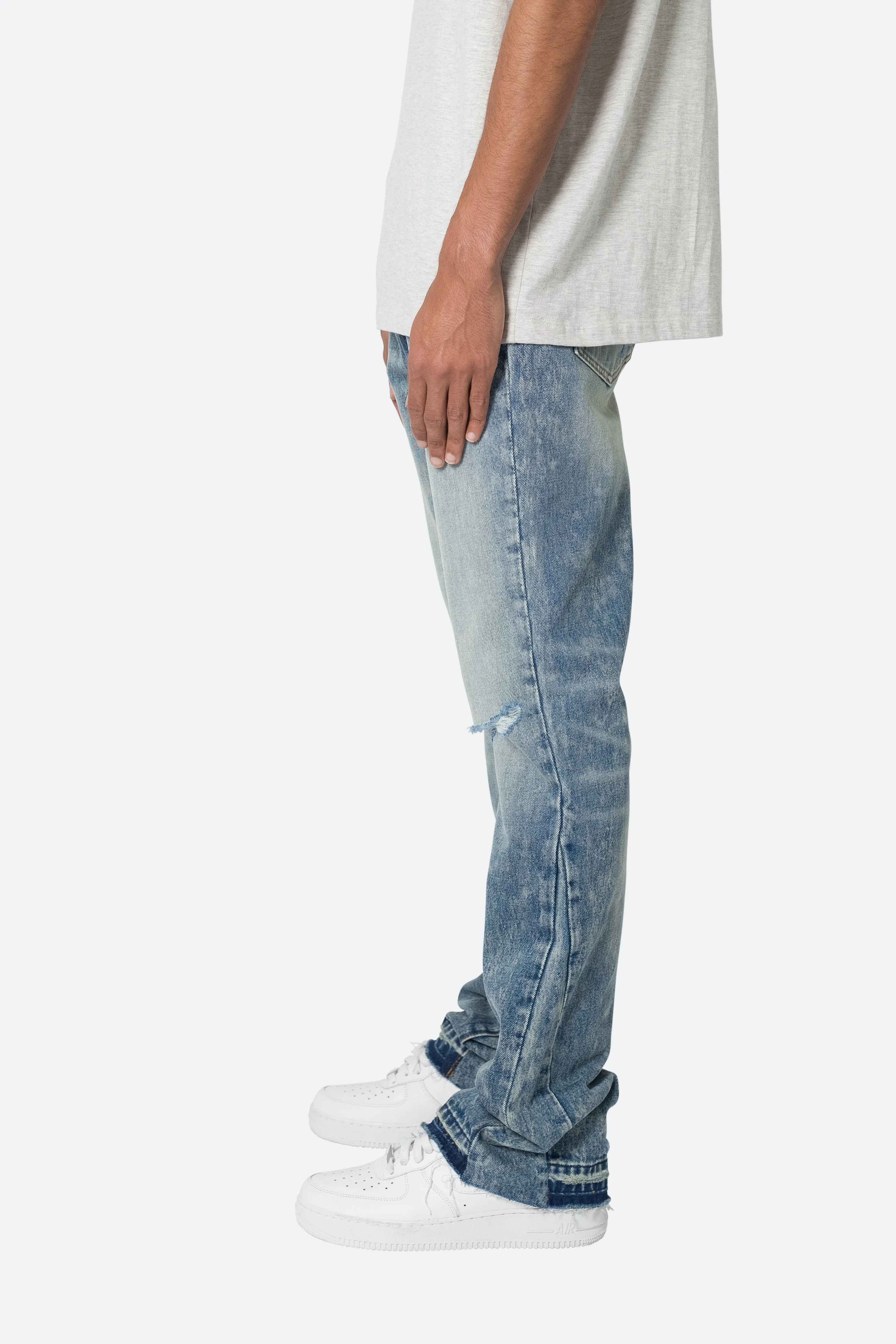 B615 Knee Hole Flare Denim - Blue