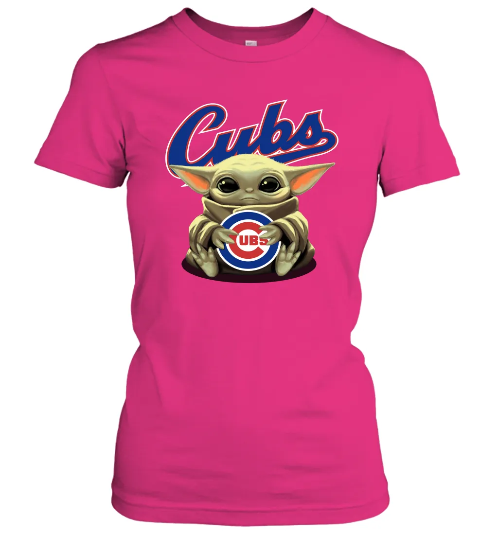 Baby Yoda Hugs Loves The Chicago Cubs Baseball Womens T-Shirt