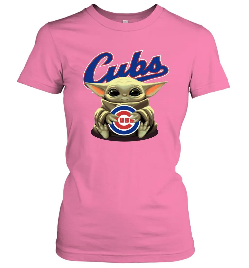 Baby Yoda Hugs Loves The Chicago Cubs Baseball Womens T-Shirt