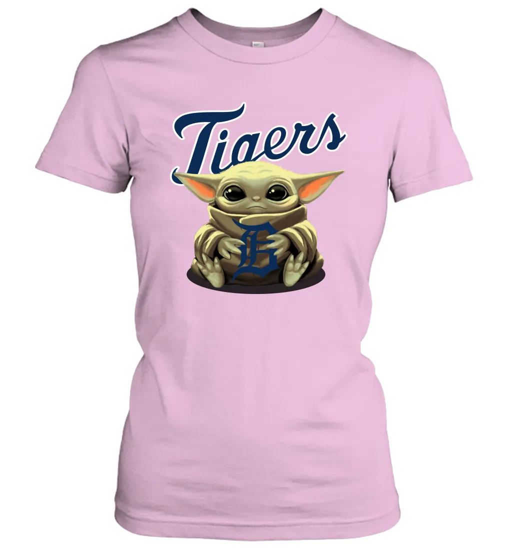 Baby Yoda Hugs Loves The Detroit Tigers Baseball Womens T-Shirt