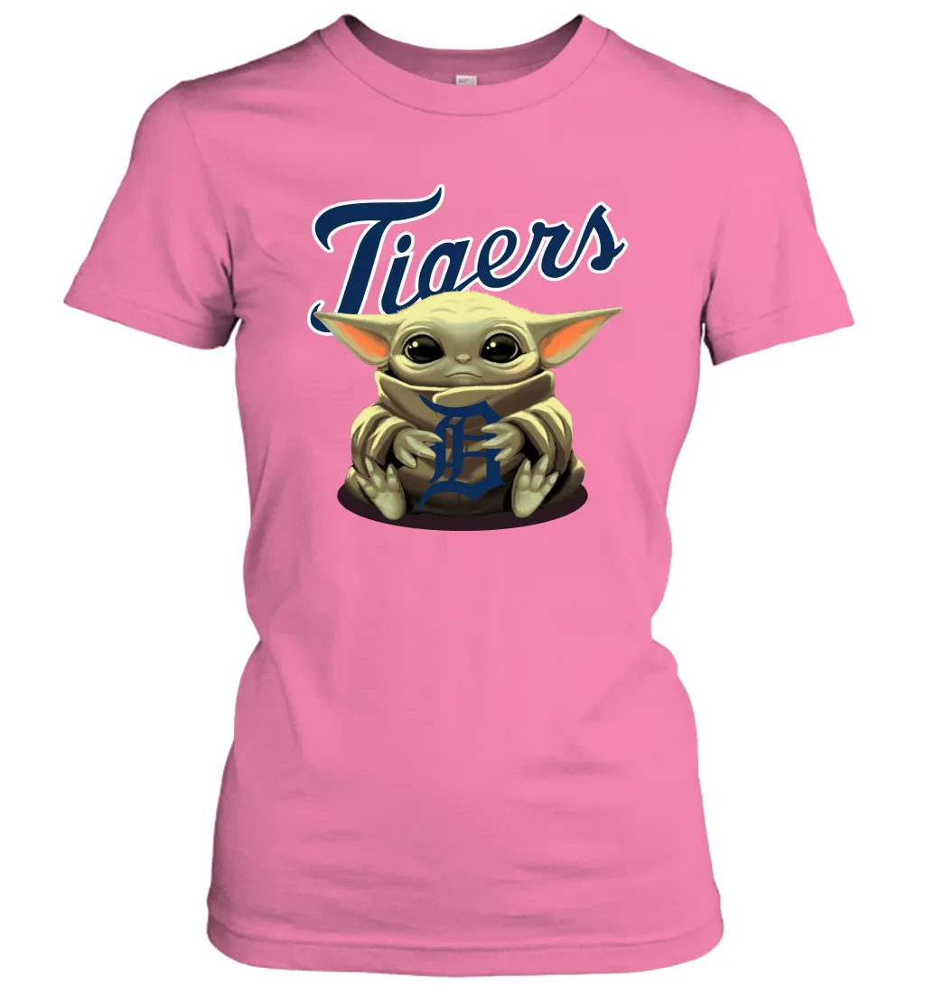 Baby Yoda Hugs Loves The Detroit Tigers Baseball Womens T-Shirt