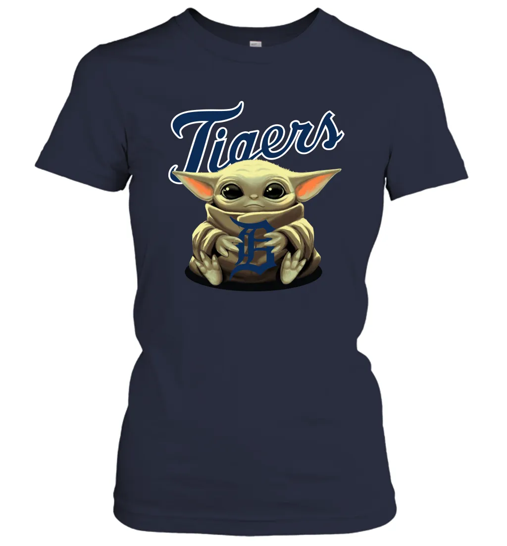 Baby Yoda Hugs Loves The Detroit Tigers Baseball Womens T-Shirt