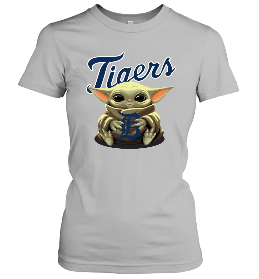 Baby Yoda Hugs Loves The Detroit Tigers Baseball Womens T-Shirt