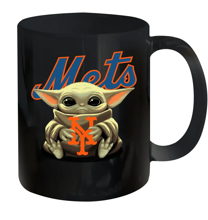 Baby Yoda Hugs Loves The New York Mets Baseball Ceramic Mug 11oz