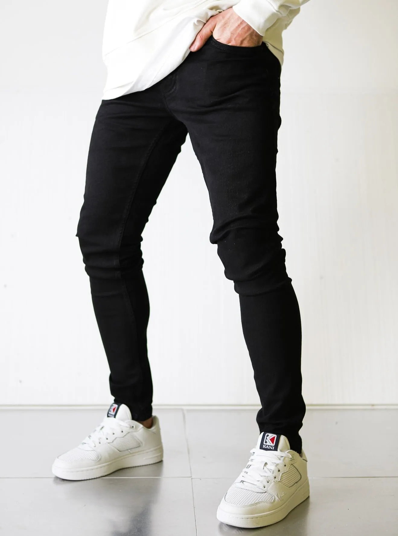 Basic Premium Black Jeans