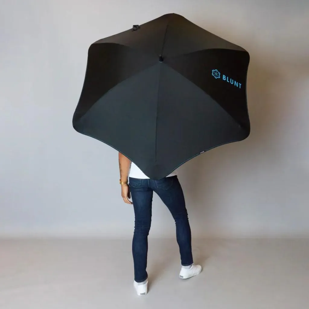 Blunt Sport Umbrella - Black/Blue