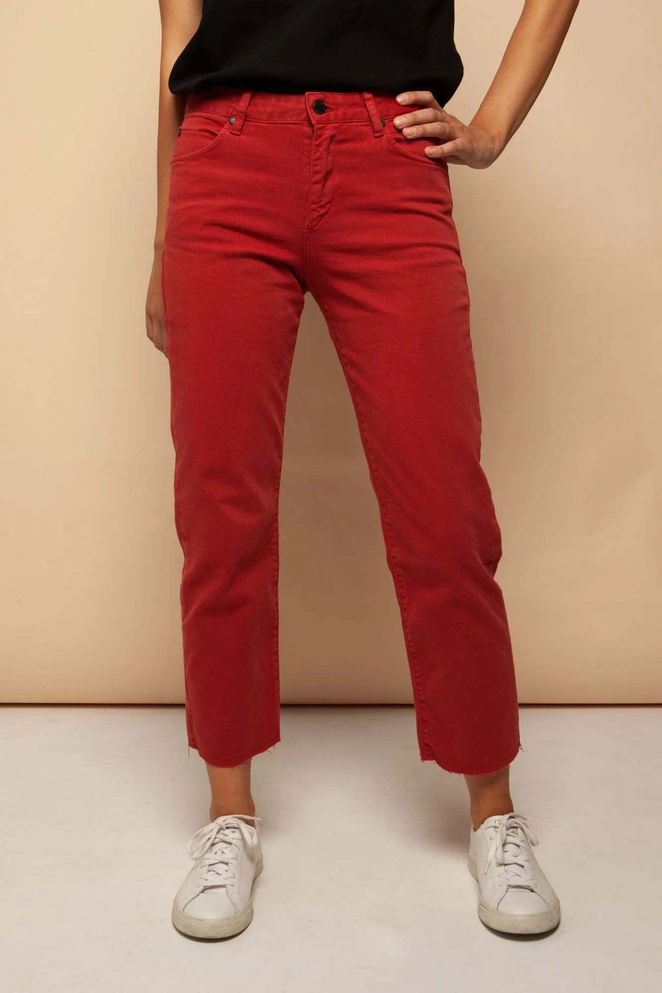 fjellaa cropped denim pants<br> aurora red <br> by ARMEDANGELS