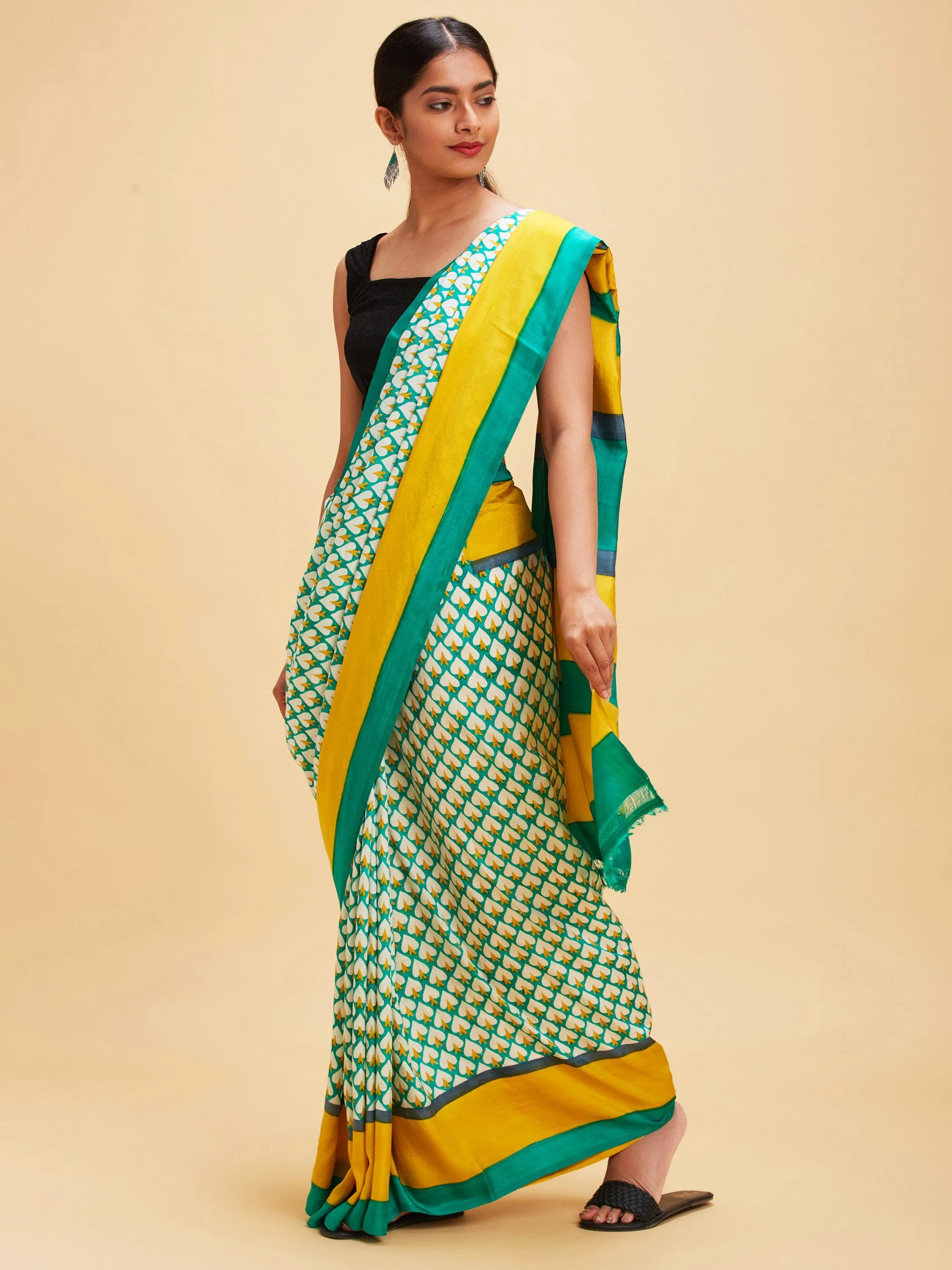 Green Bishnuphri silk