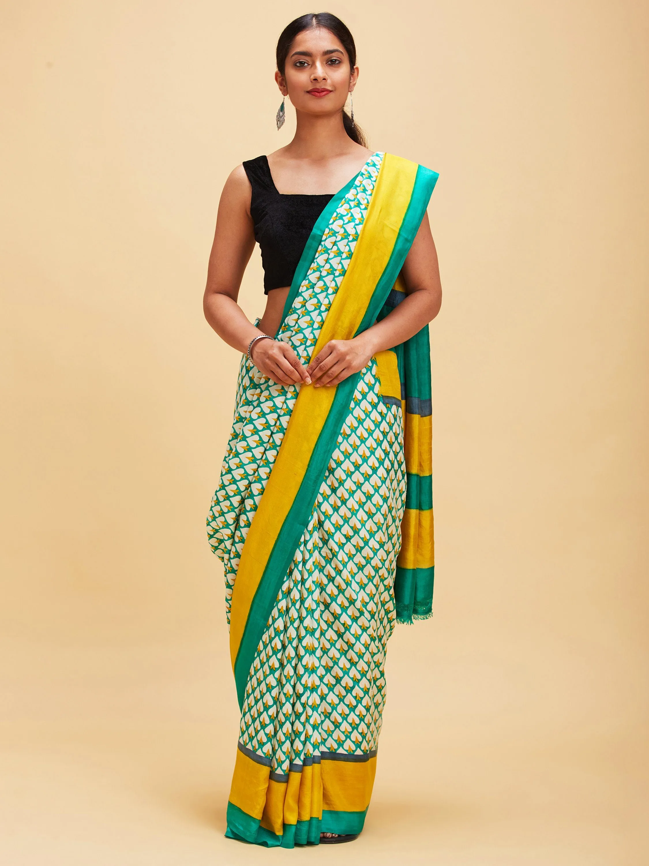 Green Bishnuphri silk