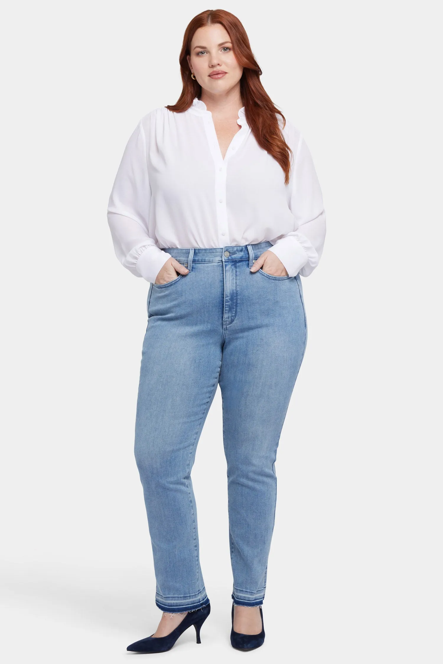 Marilyn Straight Jeans In Plus Size - Big Skies