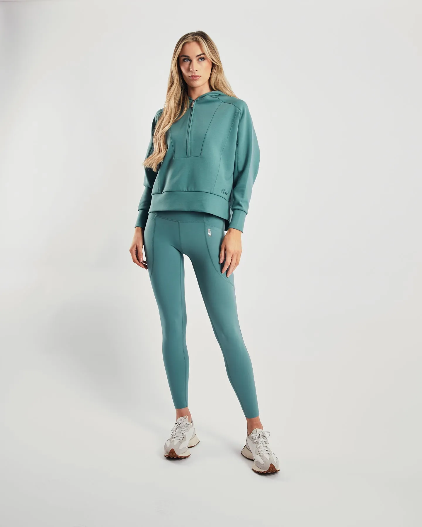 Mya Half Zip Hood Green Trail