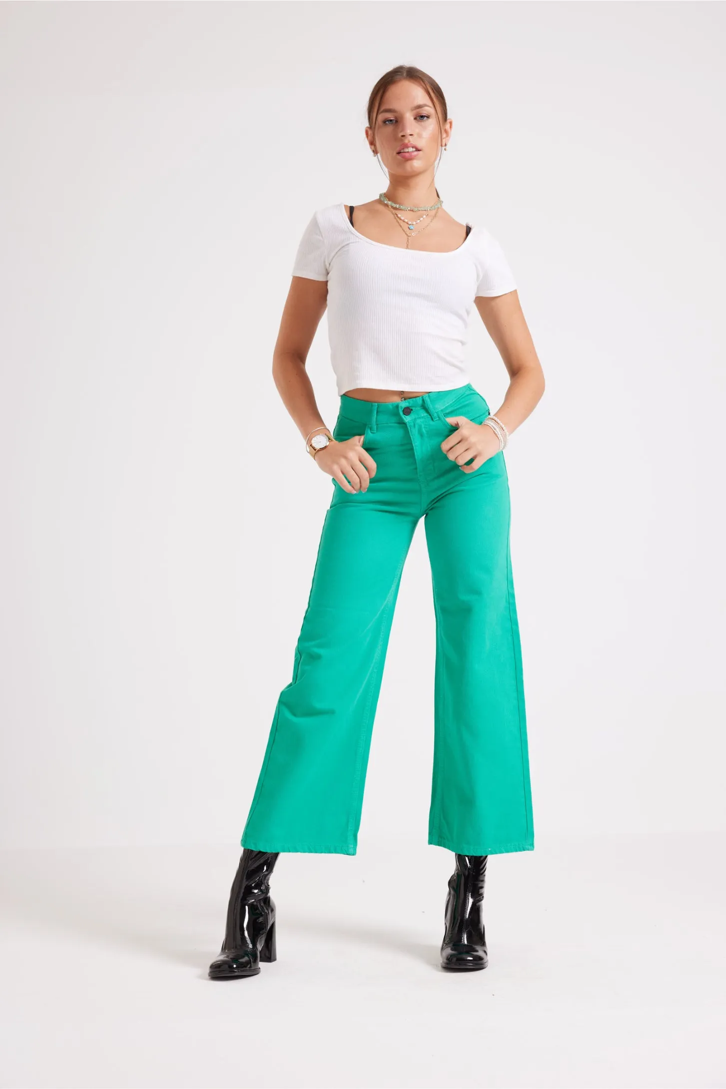 WIDE LEG JEANS IN GREEN